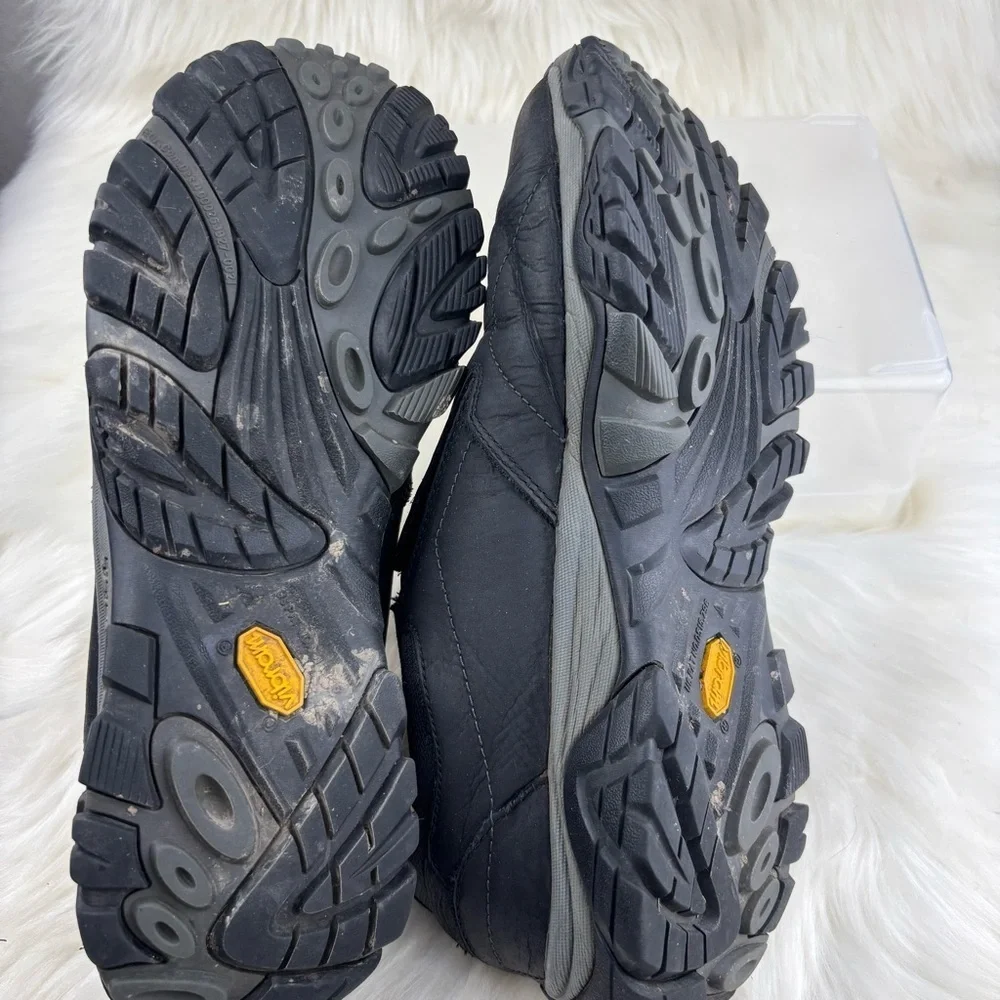 Merrell Black Slip-On Loafers with Elastic Goring